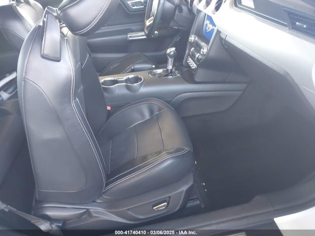 Ford 2.3l 4v premium fuel 2017 1FATP8UH2H5293296 Image 5