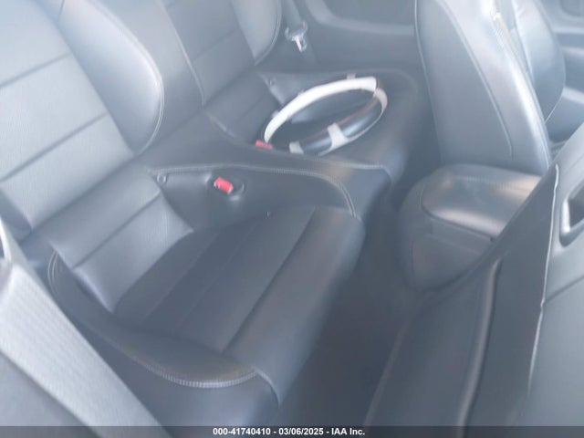 Ford 2.3l 4v premium fuel 2017 1FATP8UH2H5293296 Image 8