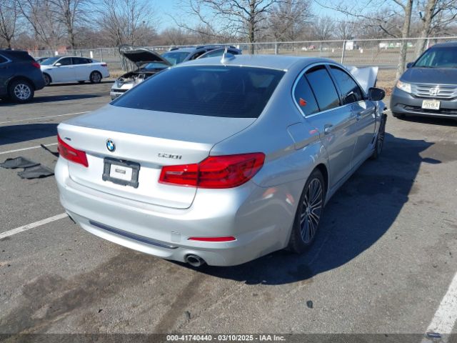 2019 BMW 530I WBAJA7C59KG909704 Photo 3