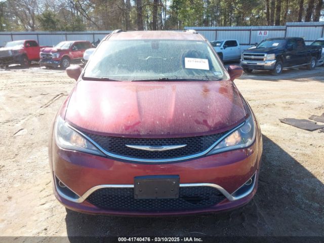 2C4RC1BG3HR667757 Chrysler Pacifica Touring-l