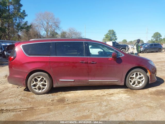2C4RC1BG3HR667757 Chrysler Pacifica Touring-l