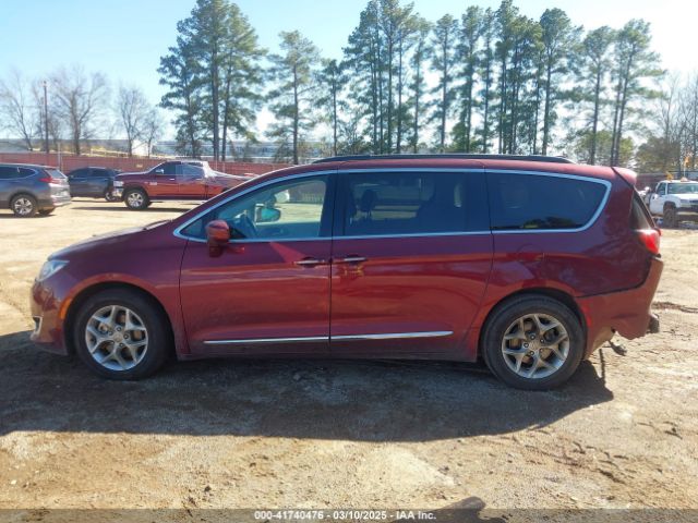 2C4RC1BG3HR667757 Chrysler Pacifica Touring-l