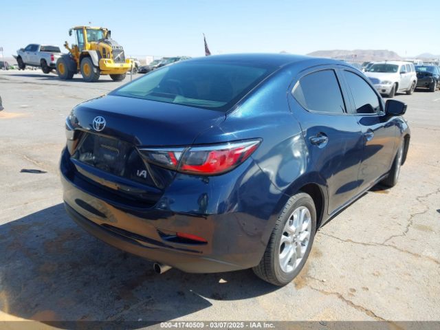 3MYDLBYV5JY308150 Toyota YARIS IA