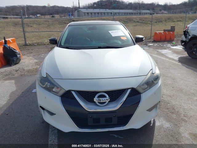41740531 :رقم المزاد ، 1N4AA6AP5GC397980 vin ، 2016 Nissan Maxima 3.5 Platinum مزاد بيع