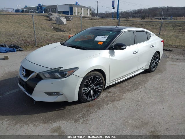 41740531 :رقم المزاد ، 1N4AA6AP5GC397980 vin ، 2016 Nissan Maxima 3.5 Platinum مزاد بيع