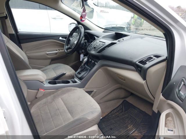 1FMCU0G94FUA80387 Ford ESCAPE SE