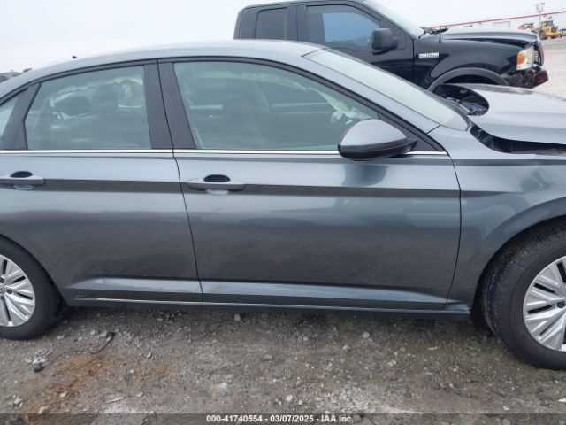 3VWC57BU2KM029746 Volkswagen Jetta 1.4t R-line/1.4t S/1.4t Se