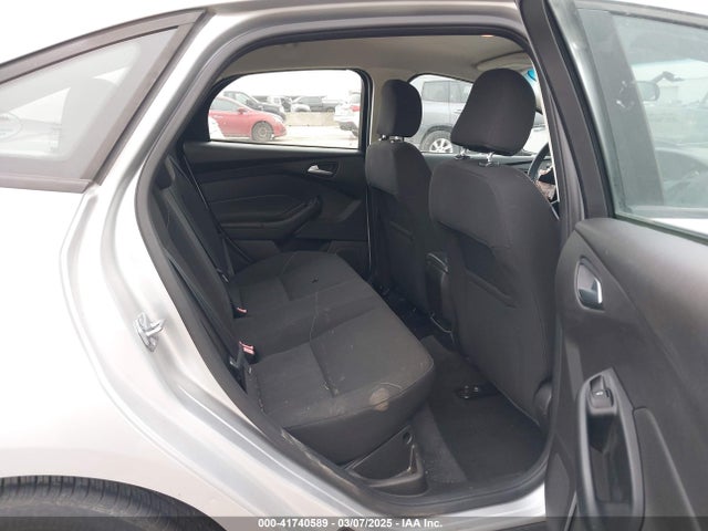 Ford FOCUS SE 2016 1FADP3F25GL316340 Image 8