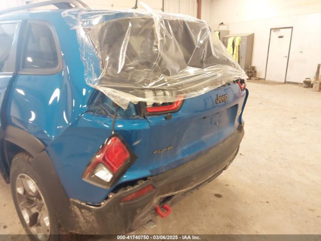 1C4PJMBX4KD389637 Jeep Cherokee Trailhawk 4x4