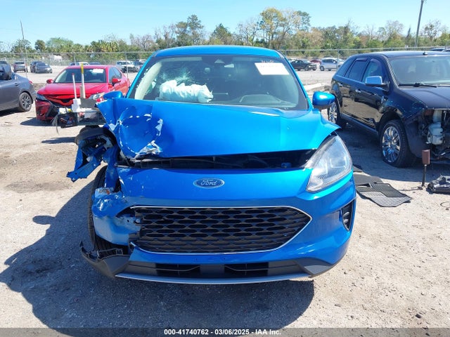 1FMCU9G61LUC16349 Ford ESCAPE SE