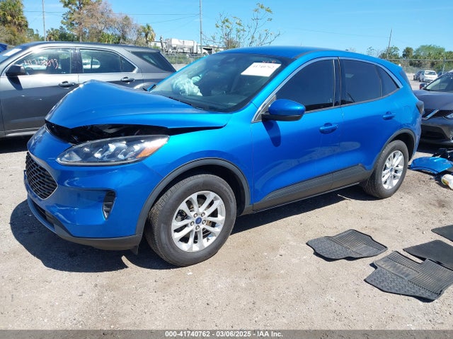 1FMCU9G61LUC16349 Ford ESCAPE SE