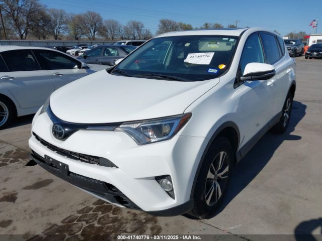 2T3WFREV3JW483398 Toyota Rav4 Xle