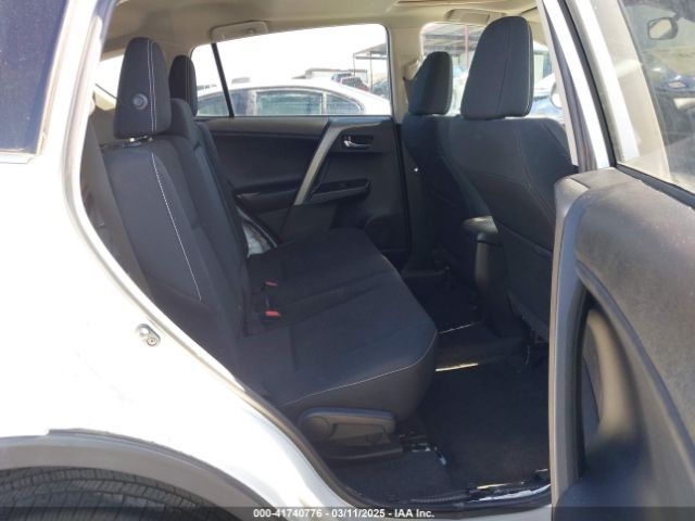 2T3WFREV3JW483398 Toyota Rav4 Xle