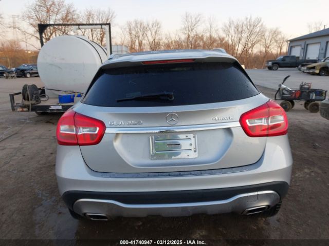 WDCTG4GB7JJ424370 Mercedes-Benz Gla 250 4matic