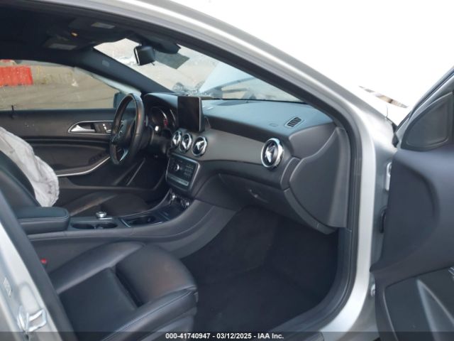 WDCTG4GB7JJ424370 Mercedes-Benz Gla 250 4matic