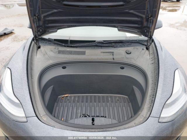 5YJ3E1EA1MF976740 Tesla Model 3 Standard Range Plus Rear-wheel Drive