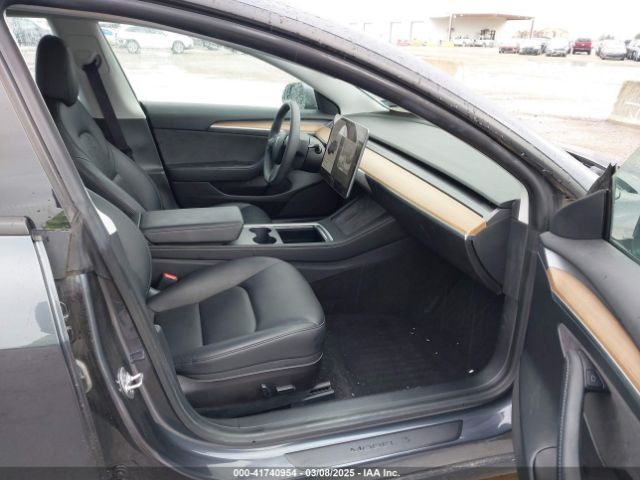 5YJ3E1EA1MF976740 Tesla Model 3 Standard Range Plus Rear-wheel Drive