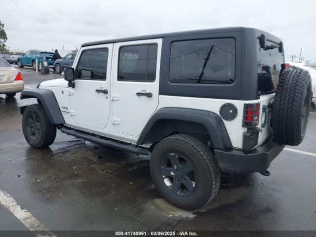 1C4BJWDG7HL570359 Jeep Wrangler Unlimited Sport