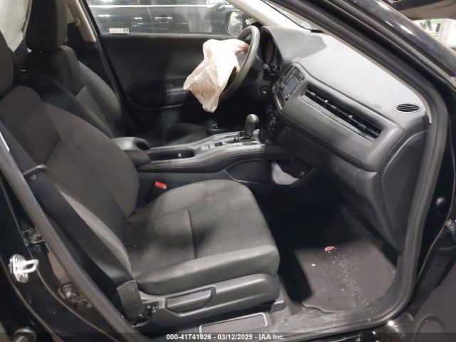 3CZRU6H32NM730973 Honda Hr-v Awd Lx