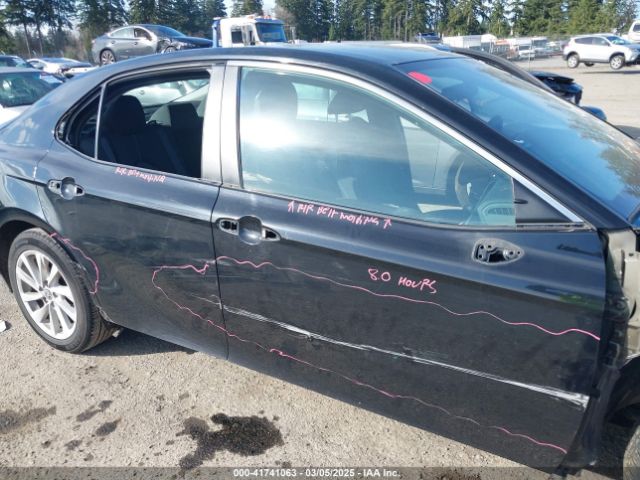 4T1C11AK7NU695976 Toyota CAMRY LE
