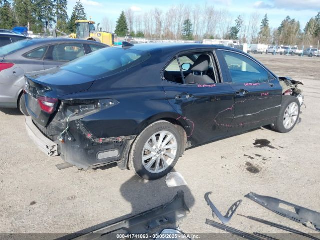 4T1C11AK7NU695976 Toyota CAMRY LE