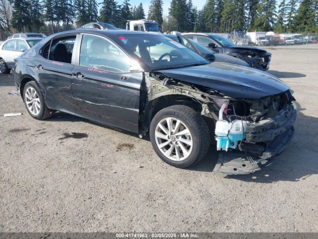 4T1C11AK7NU695976 Toyota CAMRY LE