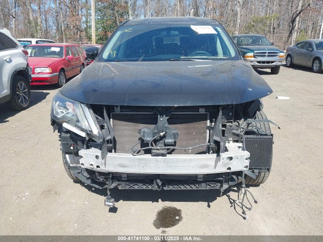 5N1DR2MM0JC664021 Nissan Pathfinder S