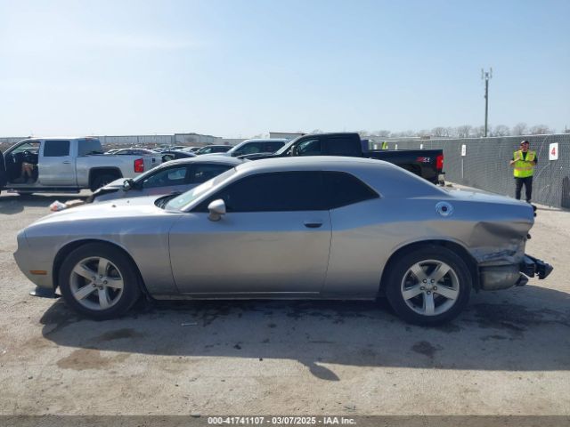 2C3CDYAG4EH101237 Dodge Challenger Sxt
