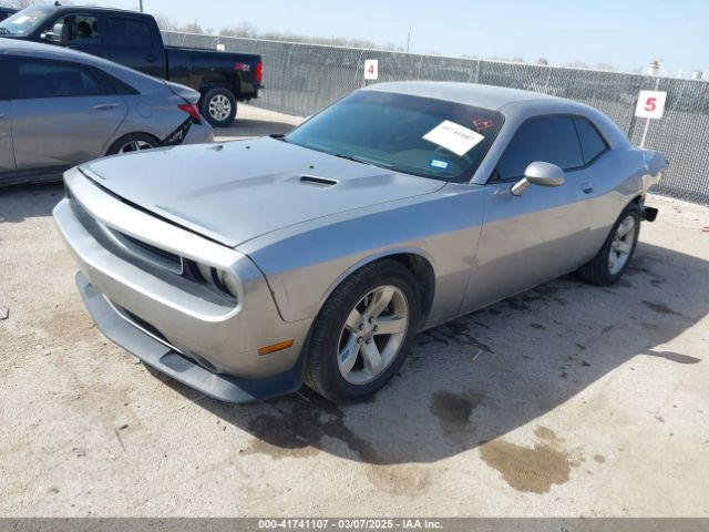 2C3CDYAG4EH101237 Dodge Challenger Sxt