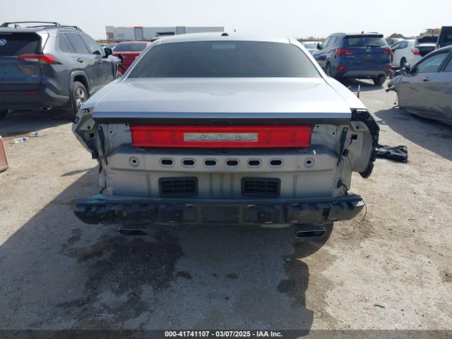 2C3CDYAG4EH101237 Dodge Challenger Sxt