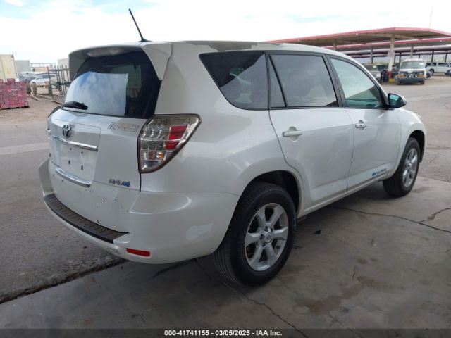 2014 TOYOTA RAV4 EV 2T3YL4DV4EW003090 Photo 3