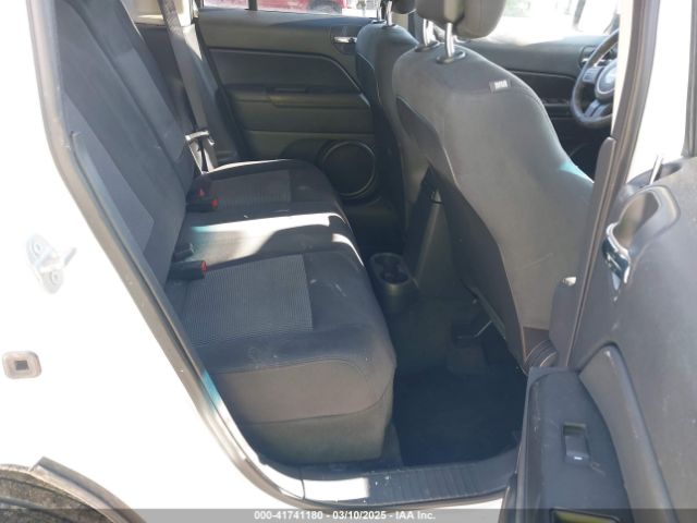 1C4NJRFB9GD595997 Jeep Patriot Latitude