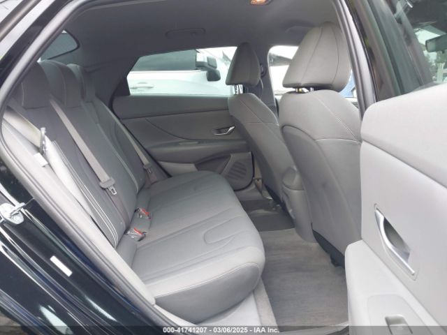 KMHLM4DG3RU657781 Hyundai ELANTRA SEL