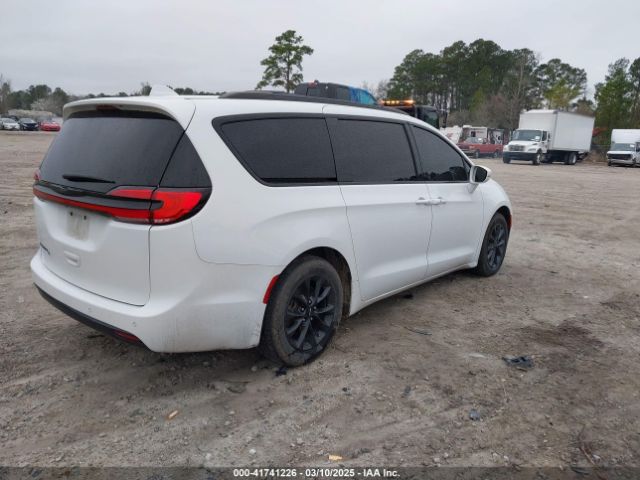 2021 CHRYSLER PACIFICA 2C4RC1FG3MR517118 Photo 3