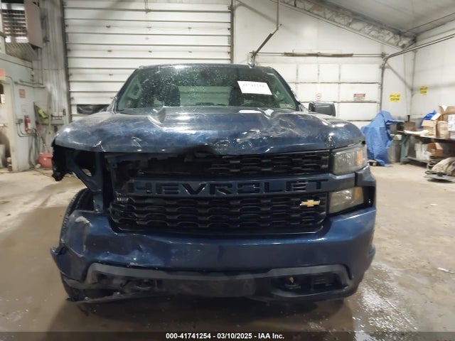 1GCRYBEK5NZ201479 Chevrolet Silverado 1500 Ltd 4wd Double Cab Standard Bed Custom