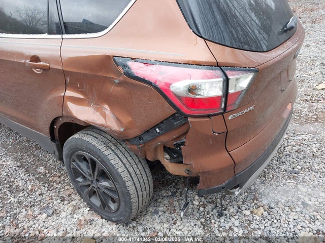 Ford ESCAPE SE 2017 1FMCU9G96HUC12475 Image 19