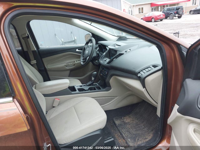 Ford ESCAPE SE 2017 1FMCU9G96HUC12475 Image 5