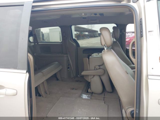 2012 CHRYSLER TOWN & COUNTRY 2C4RC1BG2CR277824 Photo 7