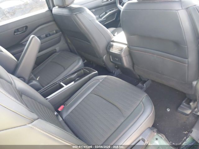 5N1DR3BD1PC237447 Nissan Pathfinder Rock Creek 4wd