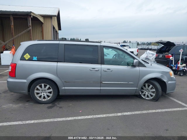 2C4RC1BG2ER448543 Chrysler 2014