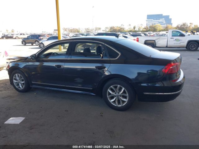 1VWAT7A34HC006548 Volkswagen Passat 1.8t S
