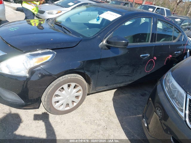 3N1CN7AP3KL878470 Nissan Versa 1.6 Sv