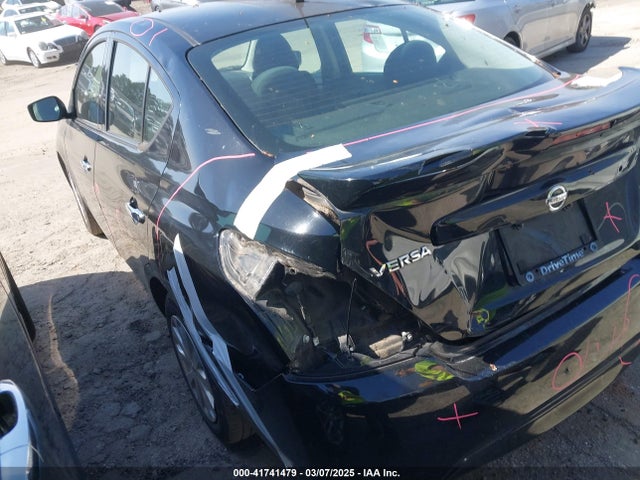 3N1CN7AP3KL878470 Nissan Versa 1.6 Sv