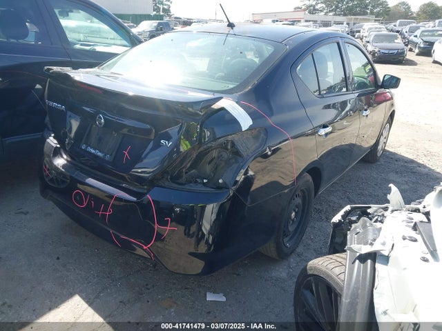 3N1CN7AP3KL878470 Nissan Versa 1.6 Sv