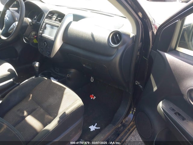 3N1CN7AP3KL878470 Nissan Versa 1.6 Sv