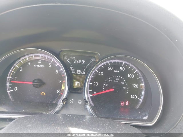 3N1CN7AP3KL878470 Nissan Versa 1.6 Sv