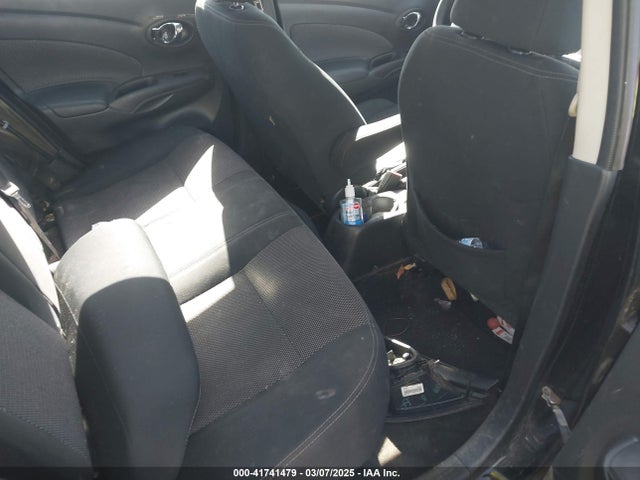 3N1CN7AP3KL878470 Nissan Versa 1.6 Sv