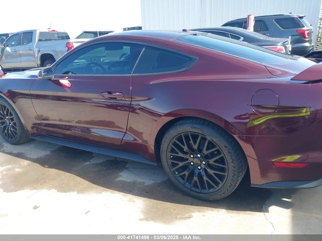 Ford 2.3l 4v premium fuel 2018 1FA6P8TH3J5132136 Image 15