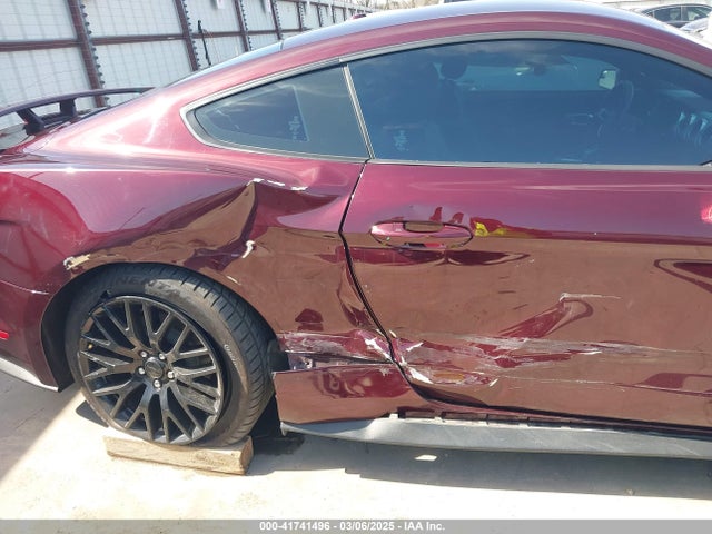 Ford 2.3l 4v premium fuel 2018 1FA6P8TH3J5132136 Image 18