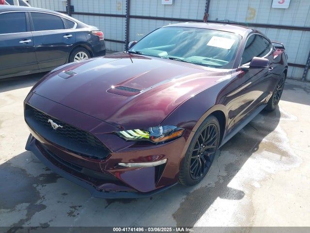 Ford 2.3l 4v premium fuel 2018 1FA6P8TH3J5132136 Image 2